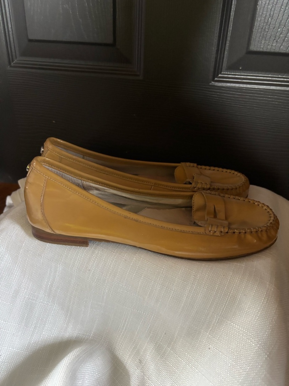 Michael Kors Camel Leather Tassel Moccasin Loafers